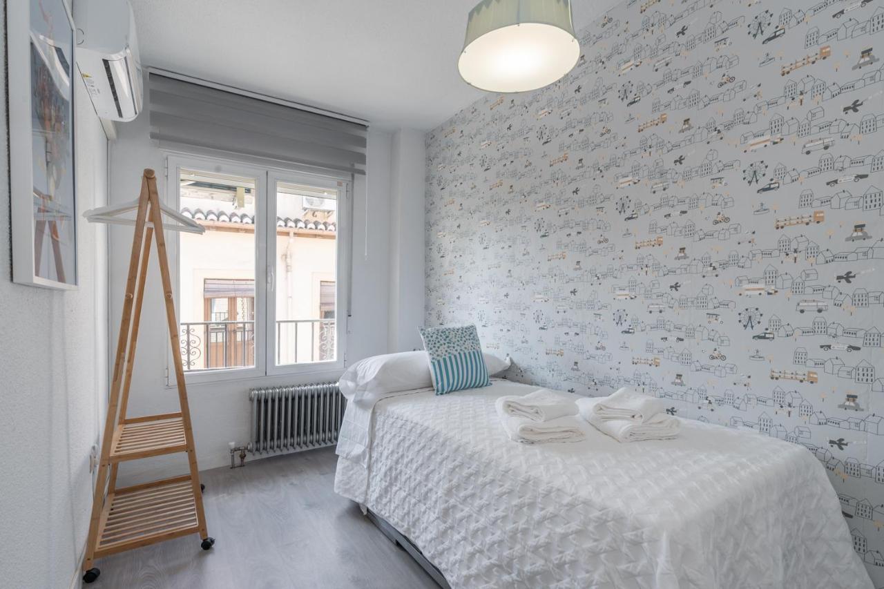 Tuguest San Agustin III Apartment غرناطة المظهر الخارجي الصورة